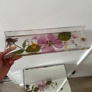Acrylic floating shelf with real hand picked and pressed flower design